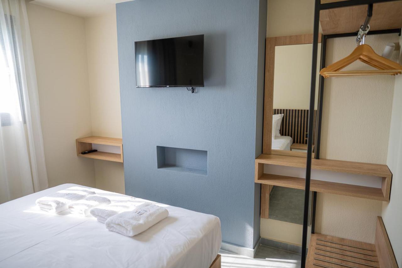 Fay Suites Flogita Exterior foto
