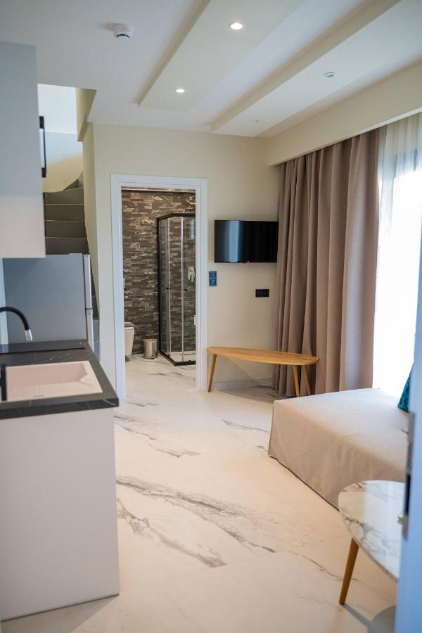 Fay Suites Flogita Exterior foto