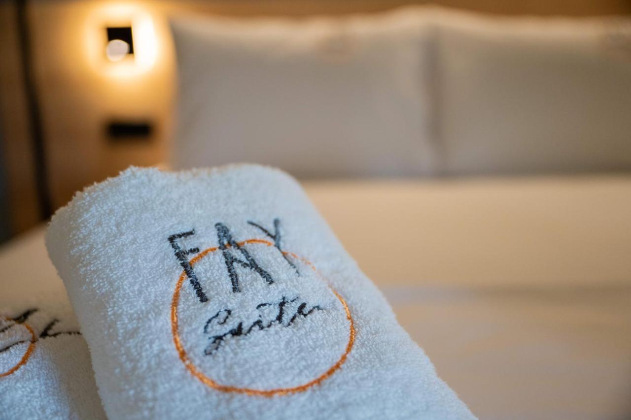 Fay Suites Flogita Exterior foto