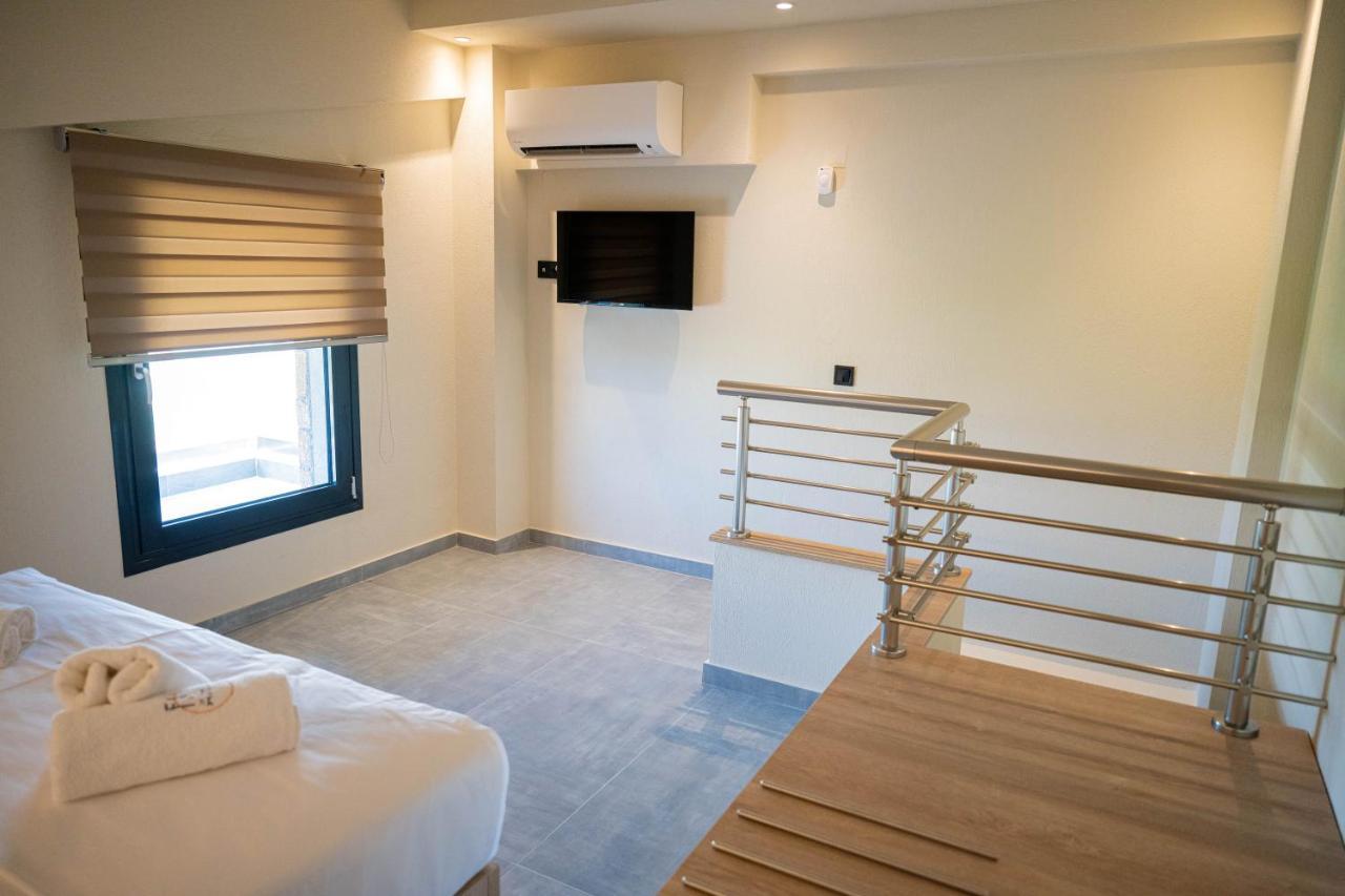 Fay Suites Flogita Exterior foto